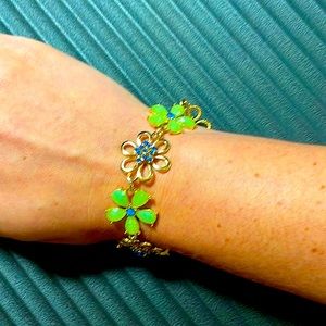 NWOT Charming Charlie bracelet